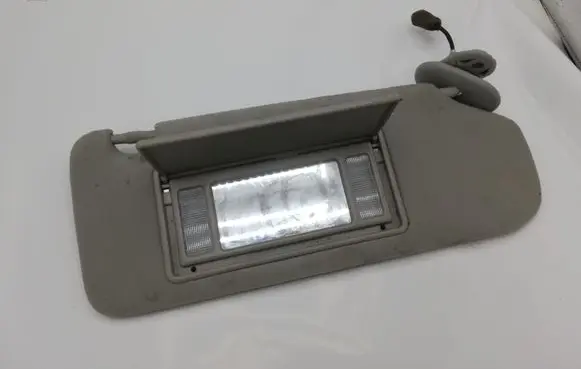 Toyota Avensis T250 Sun visor NOCODE