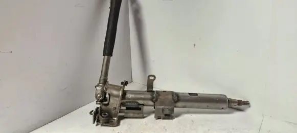 Mitsubishi Colt Steering wheel axle MR955230