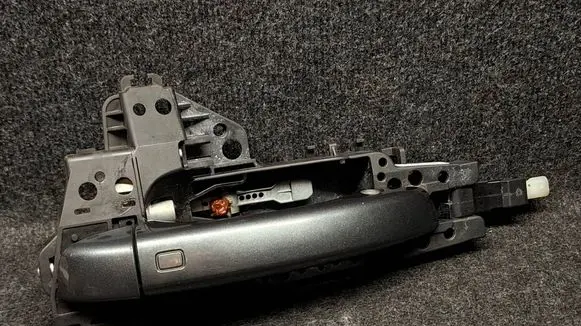 Audi Q7 4M Rear door exterior handle 4M0837885A
