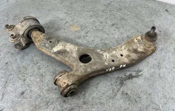 Volvo V50 Front lower control arm/wishbone 31277463