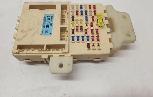 Hyundai ix35 Fuse module 919502S511