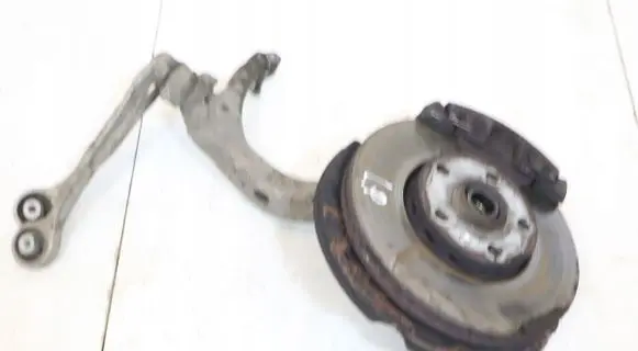 Audi A4 S4 B7 8E 8H Front wheel hub spindle knuckle