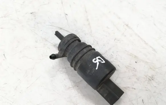 Windscreen/windshield washer pump