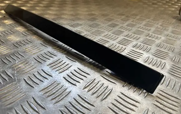 Other rear door trim element