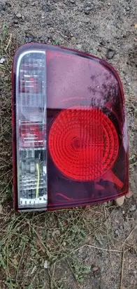 Volkswagen Touareg I Tailgate rear/tail lights
