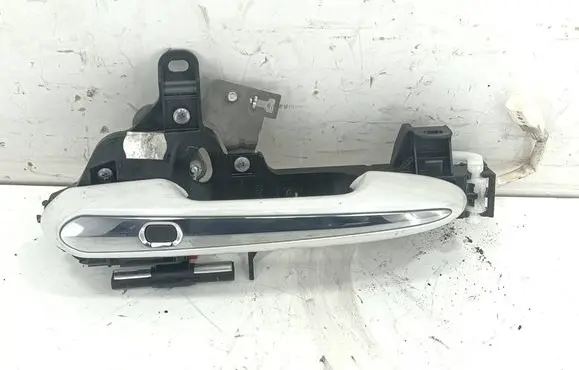 Toyota Sienna XL40 IV Sliding door exterior handle 50RR2