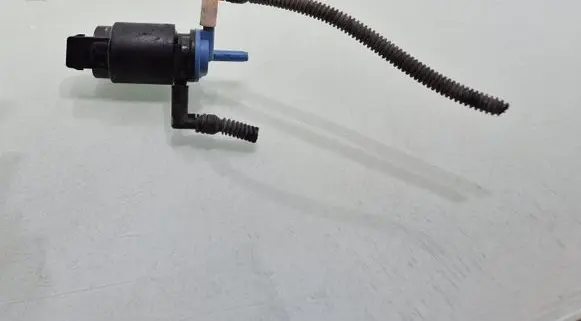 Windscreen/windshield washer pump