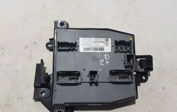Mercedes-Benz GLC C253 Comfort/convenience module A2059007845