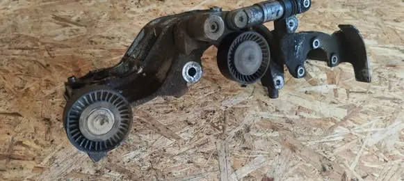 Generator/alternator bracket