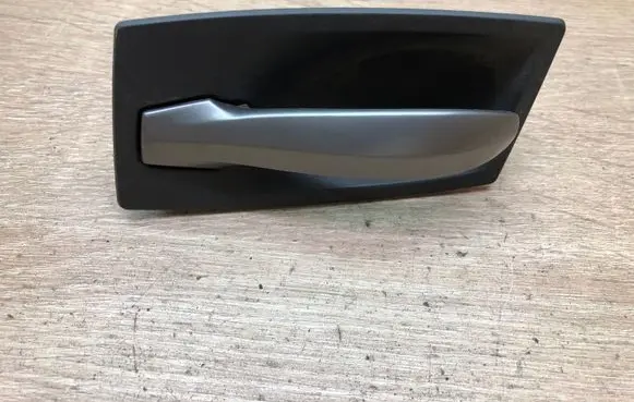 BMW 5 E60 E61 Front door interior handle 70762559 70342879