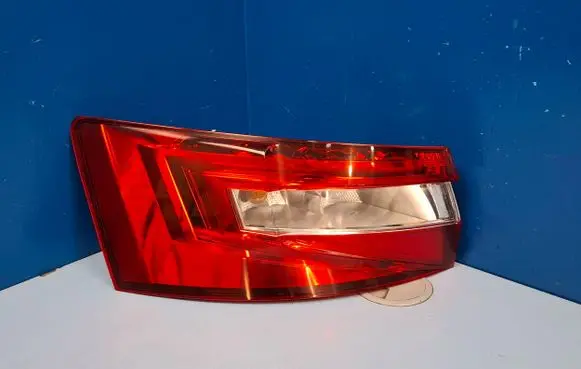 Skoda Superb B8 (3V) Rear/tail lights 3V5945207 3V5945207A