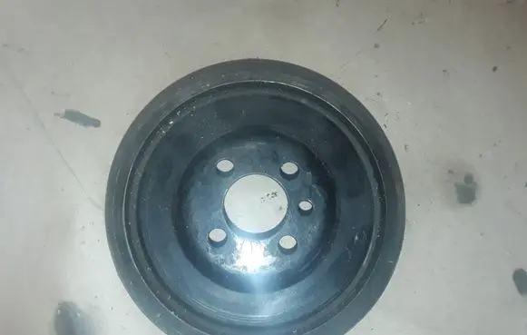 Skoda Octavia Mk3 (5E) Crankshaft pulley 03G105243