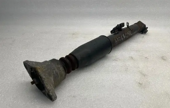 Audi A6 S6 C6 4F Rear shock absorber/damper 4F0616031K
