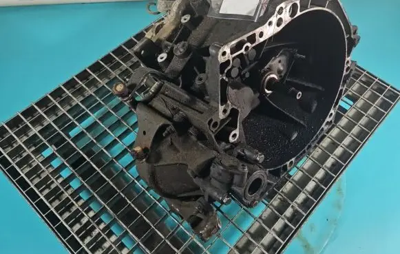 Peugeot Partner Manual 5 speed gearbox 20DM83 IMPRK1390526