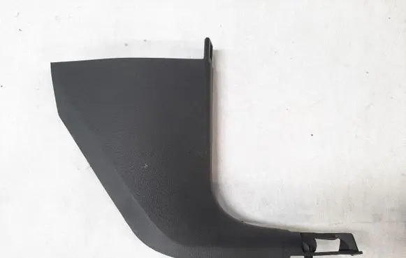 Volkswagen Golf VII Front sill trim cover