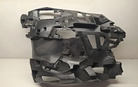 BMW 5 G60 Front bumper mounting bracket 8084656 51118084656