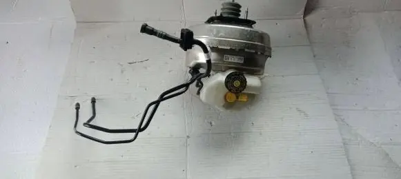 BMW 5 G30 G31 Brake booster 6861210 03785790014 2509785790010