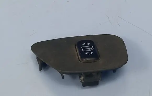 Mercedes-Benz E W210 Electric window control switch 534240