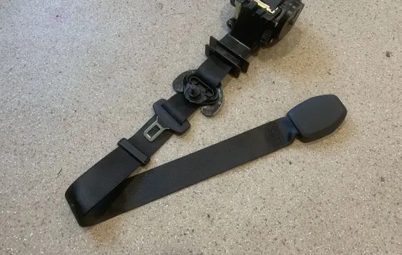 BMW 4 G22 G23 G24 G26 Front seatbelt 7496294