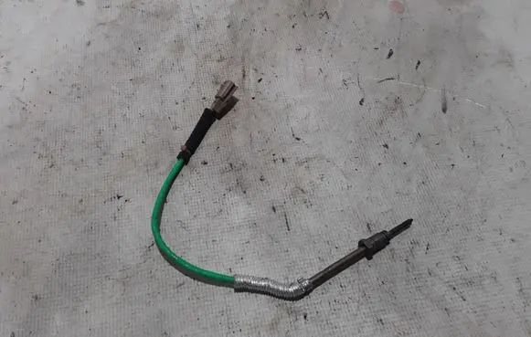 Renault Master III Exhaust gas temperature sensor 226400888R