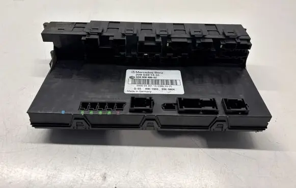 Mercedes-Benz CLK A209 C209 SAM control unit 2095451501