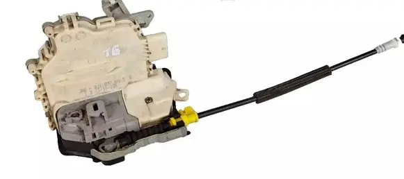 Audi A4 S4 B8 8K Front door lock 8J1837016D