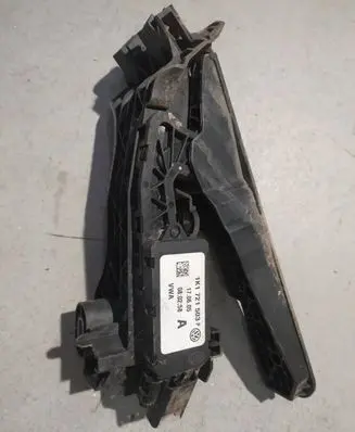 Volkswagen Golf V Accelerator throttle pedal 1K1721503P