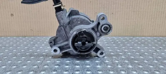 Volvo V50 Vacuum pump D165-1C2