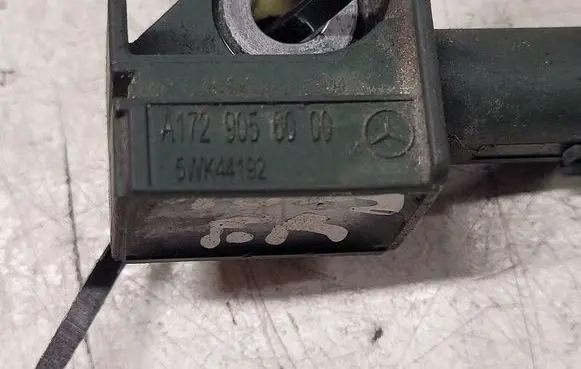Mercedes-Benz E W212 Airbag deployment crash/impact sensor A1729056000