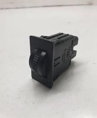 Toyota Corolla Verso AR10 Headlight level height control switch