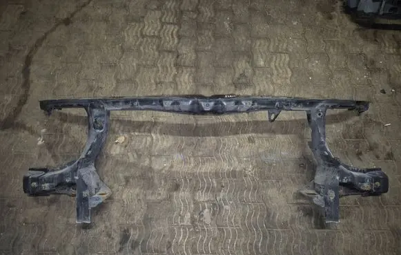 Volkswagen Transporter - Caravelle T5 Radiator support slam panel NOCODE