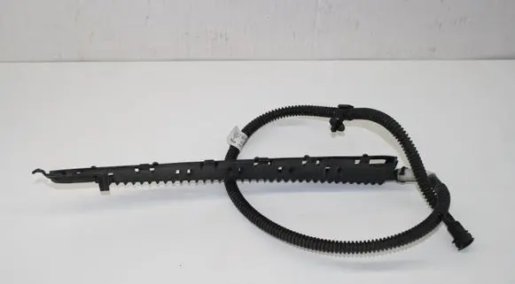 Porsche Panamera (970) Fender grill 97050435300