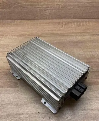 Audi A8 S8 D3 4E Sound amplifier 4E0035223C 4E0910223F
