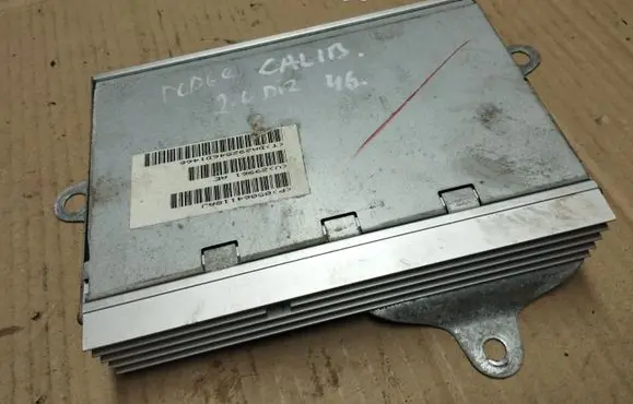 Dodge Caliber Sound amplifier P05064118AJ