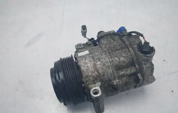 Mercedes-Benz E W212 Air conditioning (A/C) compressor (pump) 0008302600