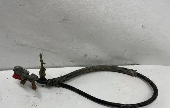 Volkswagen Multivan T4 Positive cable (battery)