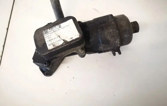 Ford Fusion Oil filter cover 5369