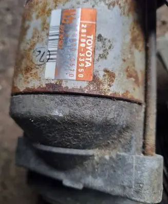 Toyota Yaris Starter motor 2810033050