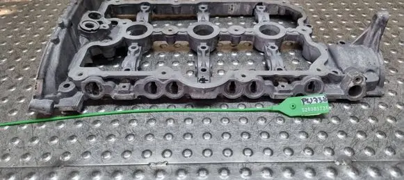 Audi A6 S6 C7 4G Rocker cam cover 06E103285R