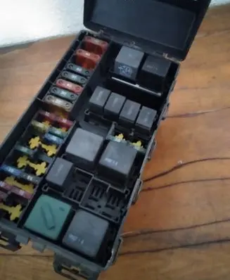 Ford Focus Fuse box set 98AG14A087CC
