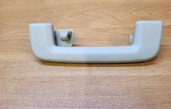 Rear interior roof grab handle