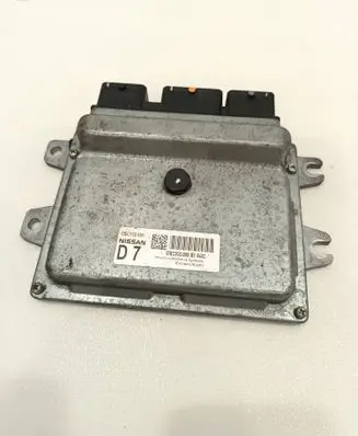 Nissan Qashqai Engine control unit/module MEC932090