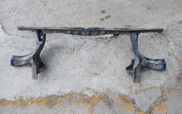 Volkswagen Transporter - Caravelle T5 Radiator support slam panel 7H000043S