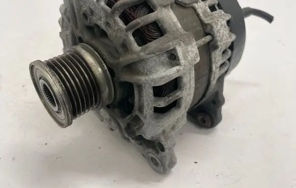 Audi A4 S4 B8 8K Generator/alternator