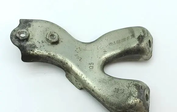 Mercedes-Benz Vito Viano W639 Engine mounting bracket A6510900727