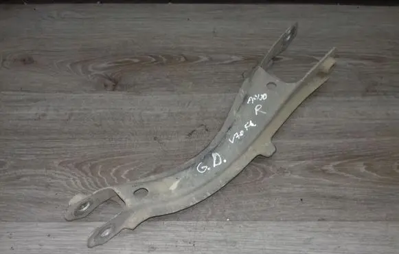 Volvo V70 Rear upper control arm/wishbone