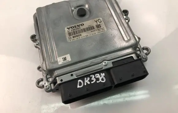 Volvo V60 Engine control unit/module 31336983