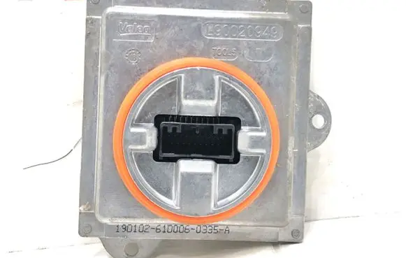 Ford Kuga II Voltage converter/converter module GV4113B626AA