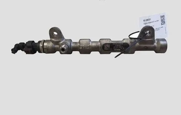 Opel Insignia A Fuel main line pipe 0445214221 55576177