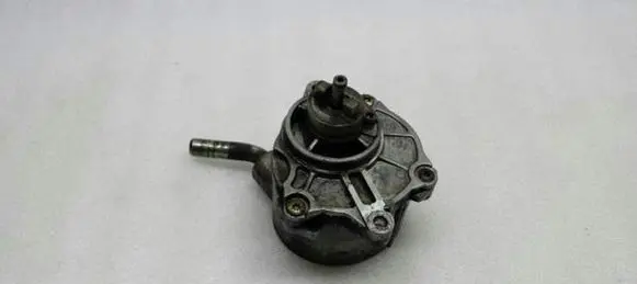 Mercedes-Benz S W220 Vacuum pump A6122300065